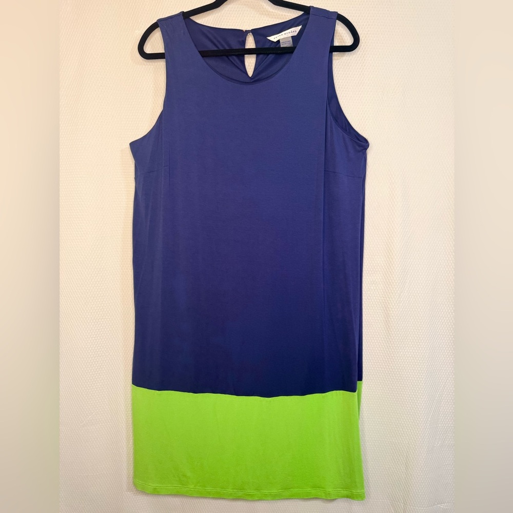 Peter Nygard Elegant Blue Sleeveless Dress